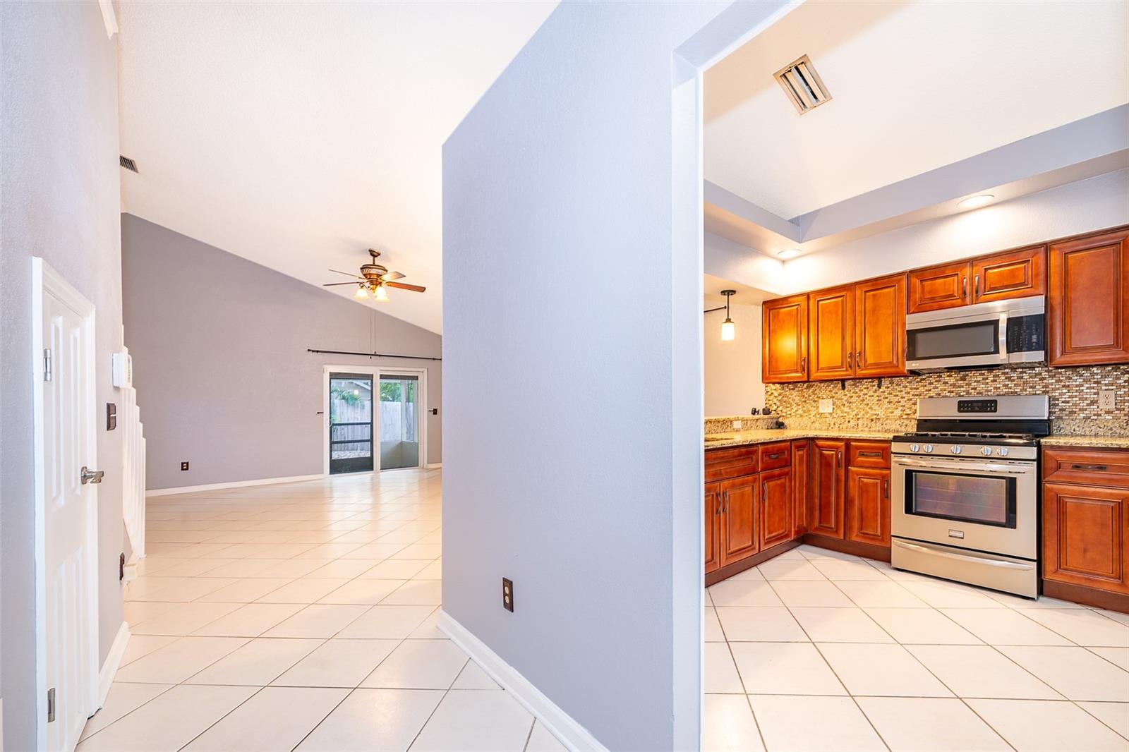 5411 OLD OAK TREE DR, ORLANDO, FL, 32808