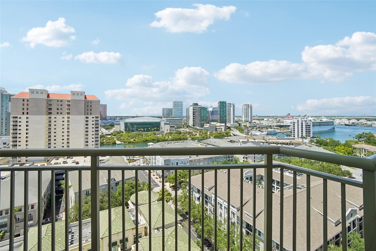 450 KNIGHTS RUN AVE #1603, TAMPA, FL, 33602