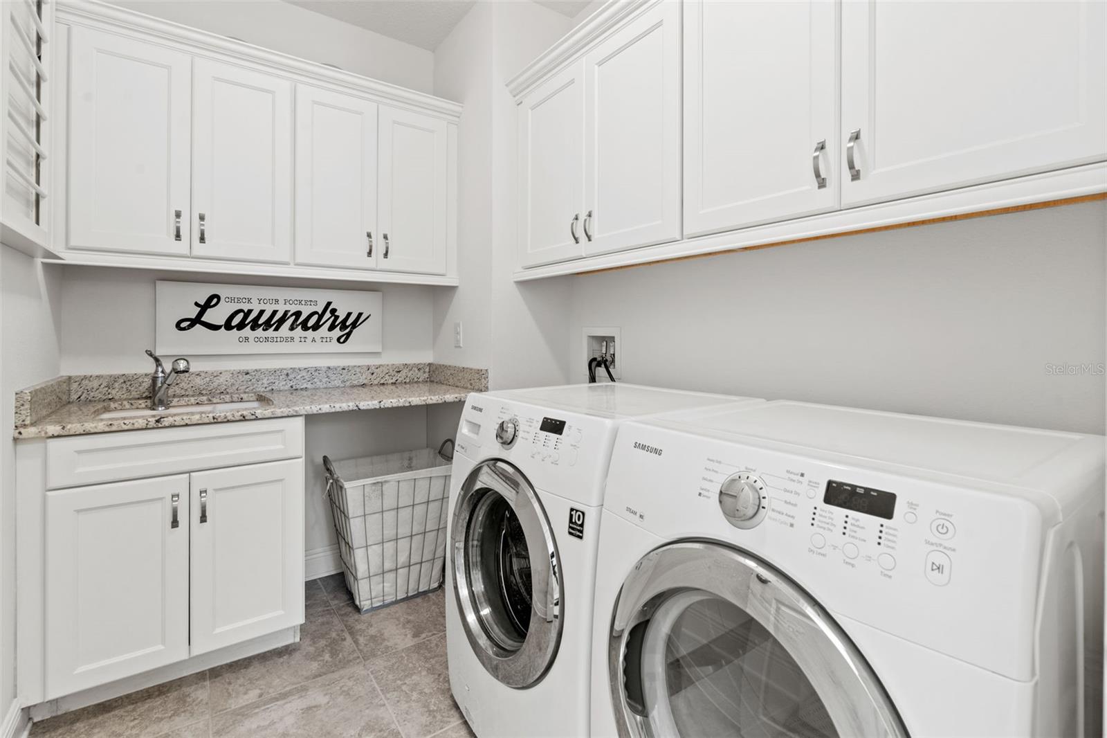 8414 DUNHAM STATION DR, TAMPA, FL, 33647