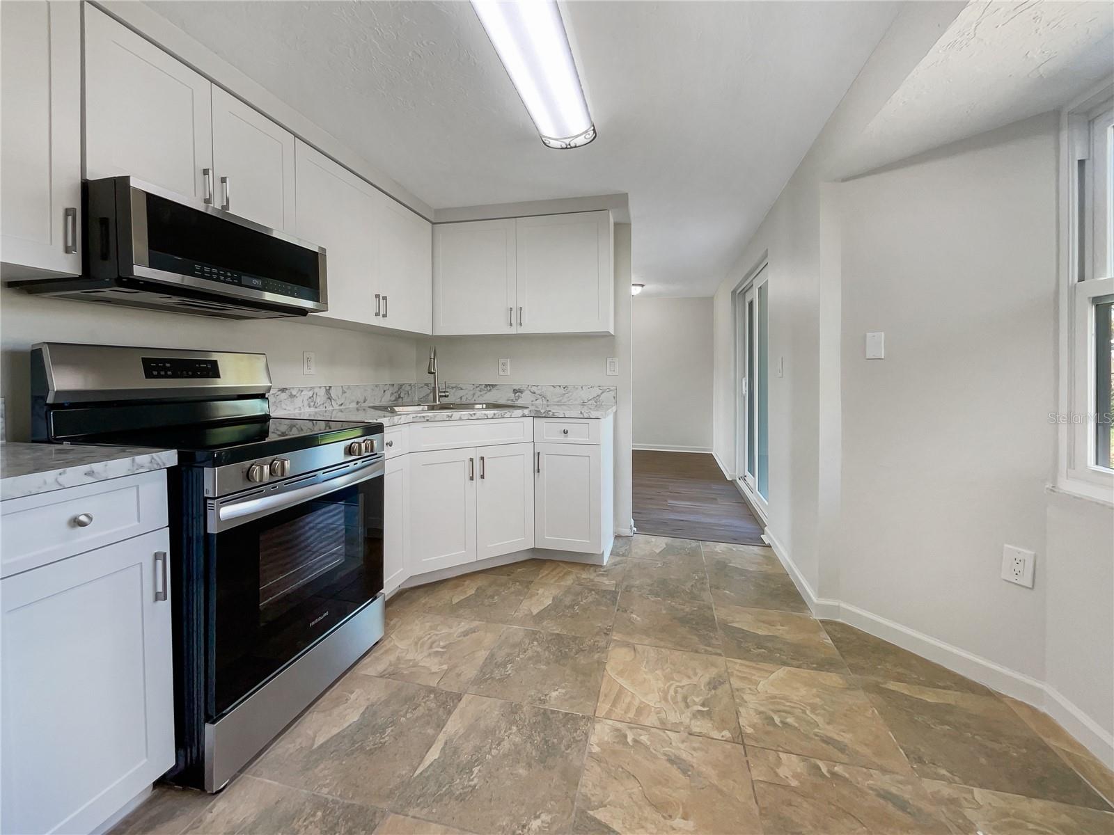 290 DRAGON RD, VENICE, FL, 34293