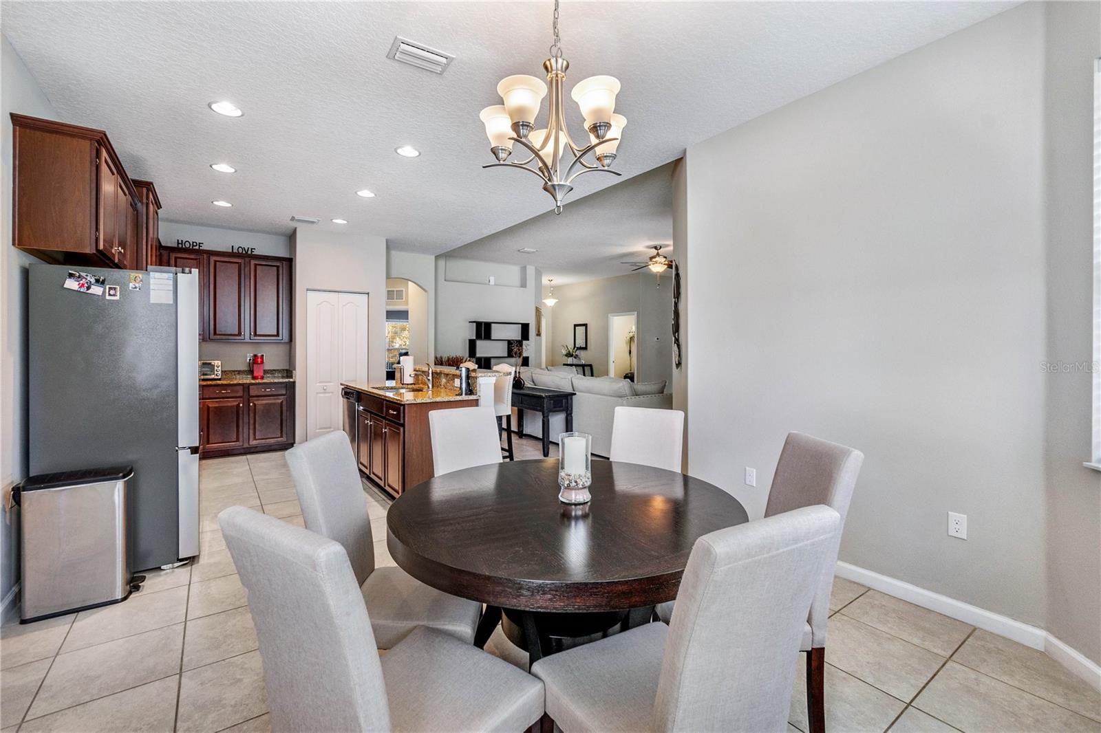 35 LINDSAY DR, PALM COAST, FL, 32137