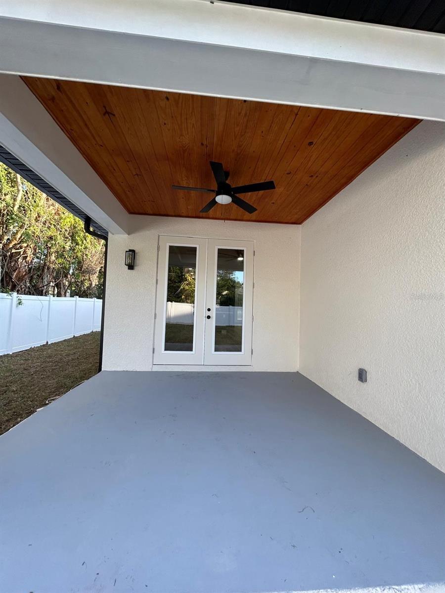 1004 E SLIGH AVE, TAMPA, FL, 33604