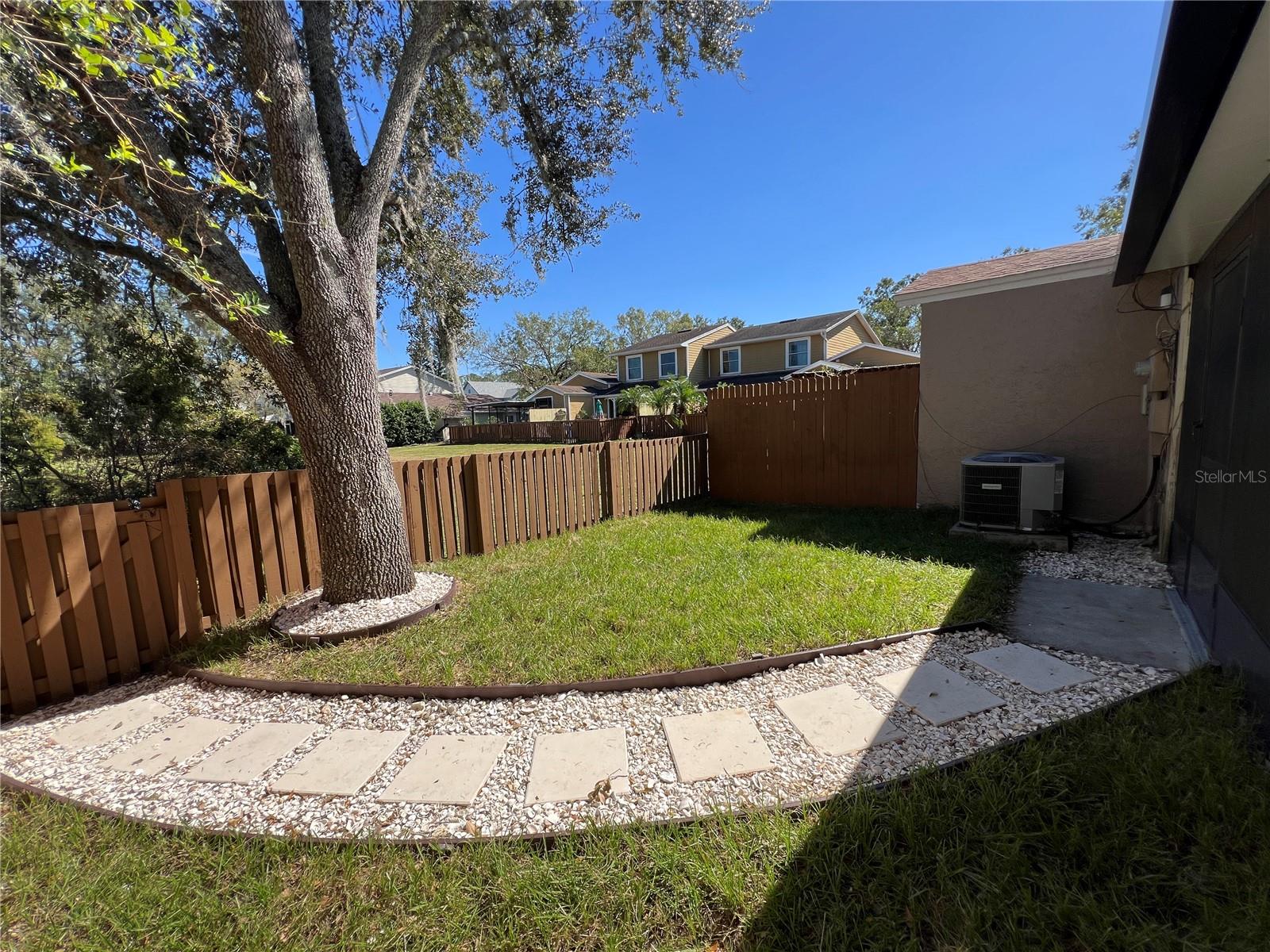 15519 MORNING DR, LUTZ, FL, 33559