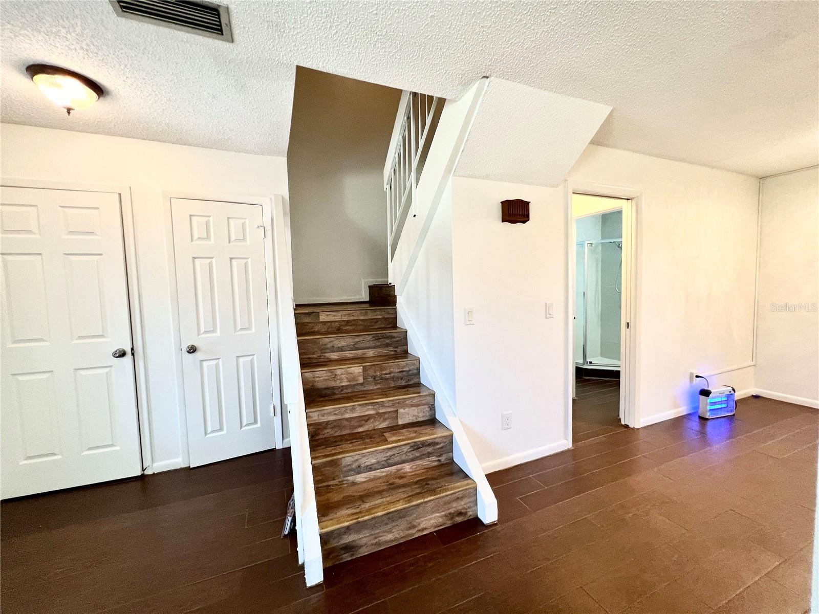 15519 MORNING DR, LUTZ, FL, 33559