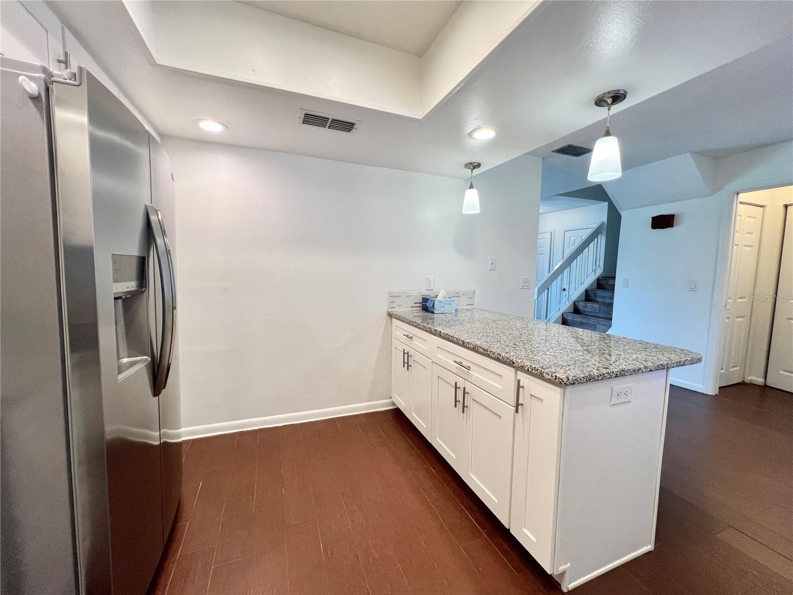 15519 MORNING DR, LUTZ, FL, 33559
