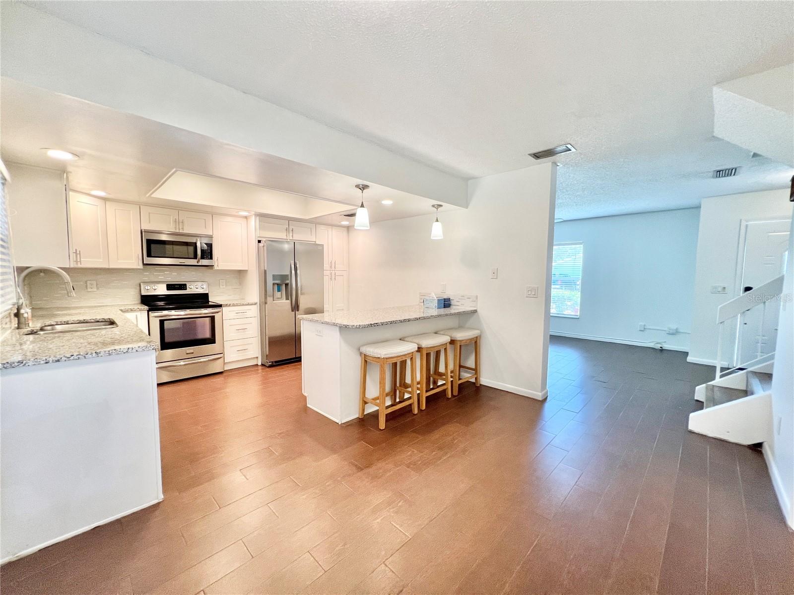 15519 MORNING DR, LUTZ, FL, 33559