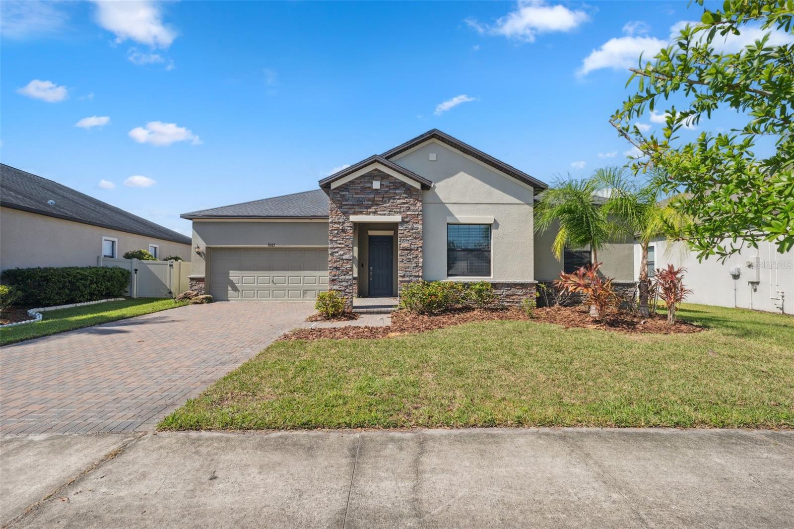 8025 ROMA DUNE DR, WESLEY CHAPEL, FL, 33545