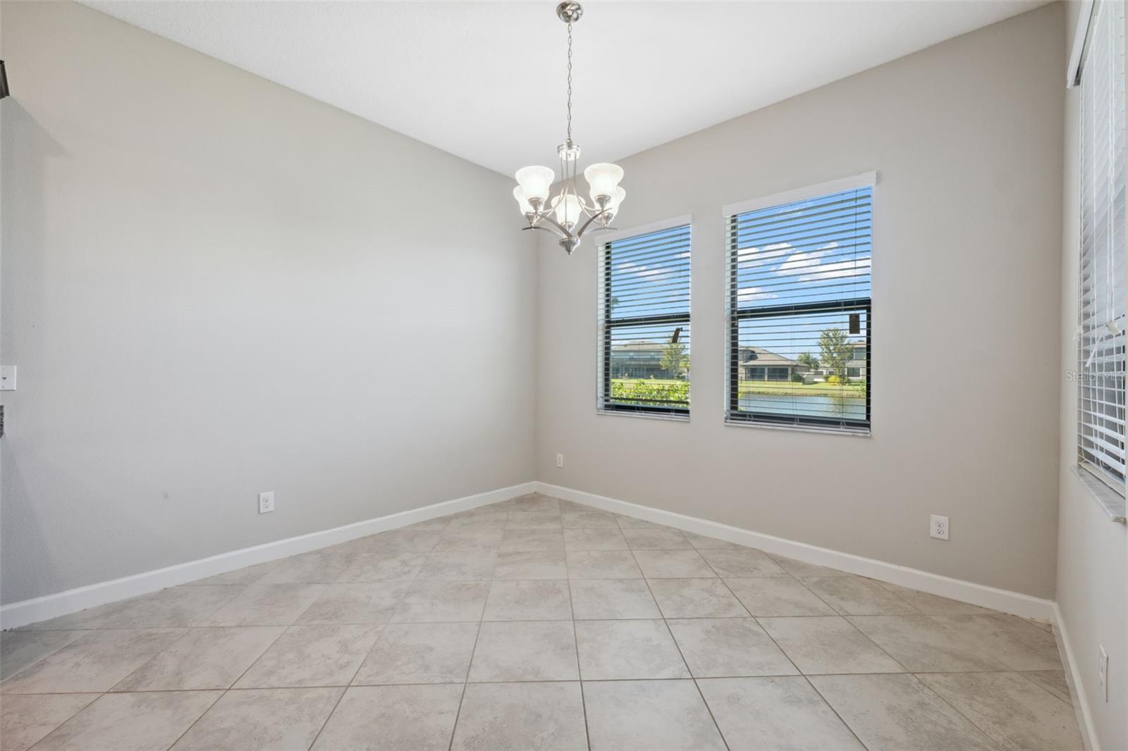 8025 ROMA DUNE DR, WESLEY CHAPEL, FL, 33545