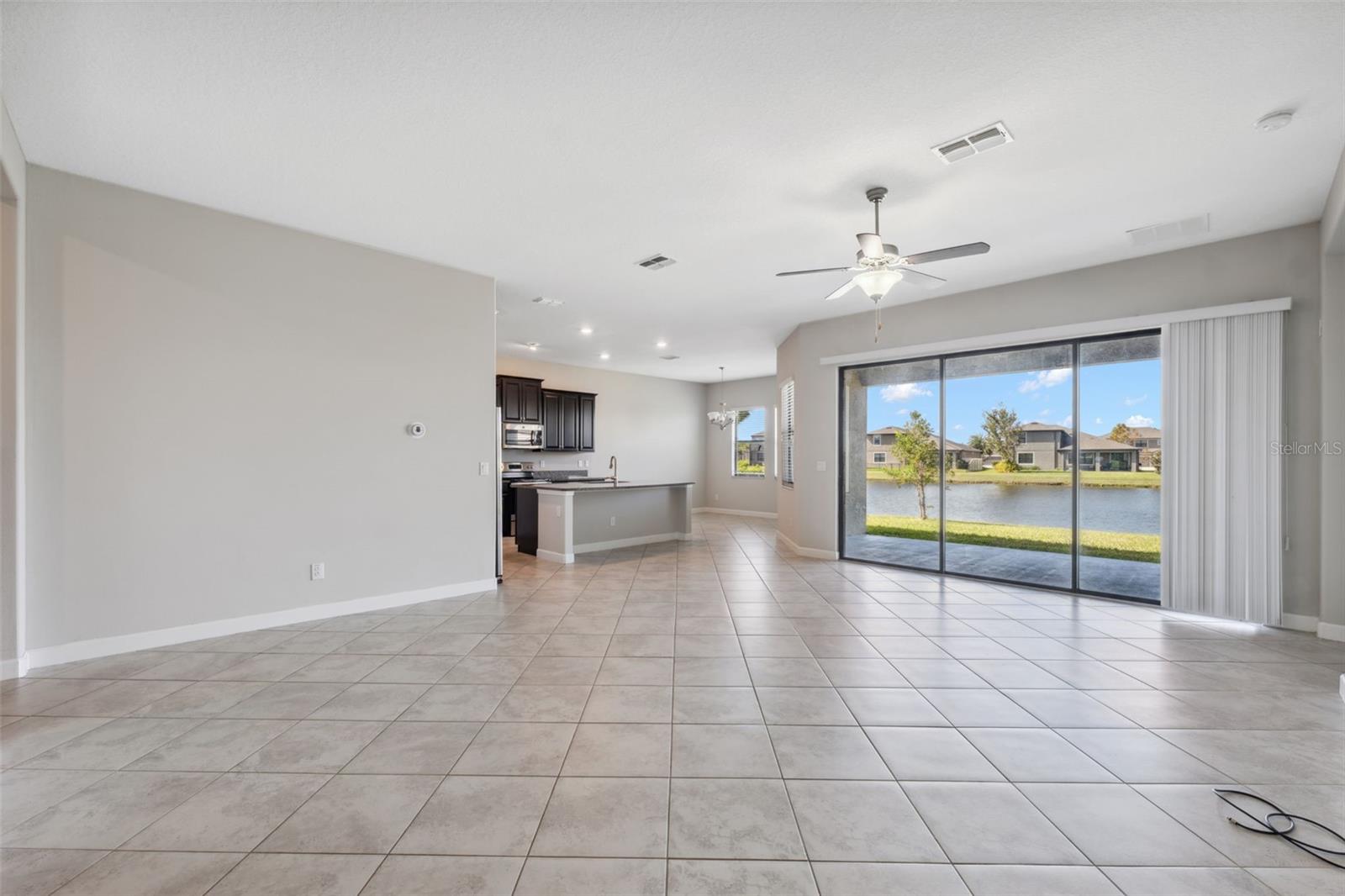 8025 ROMA DUNE DR, WESLEY CHAPEL, FL, 33545