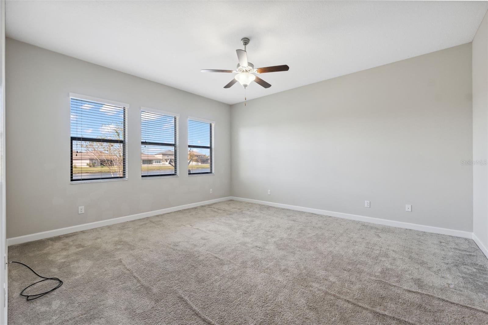 8025 ROMA DUNE DR, WESLEY CHAPEL, FL, 33545