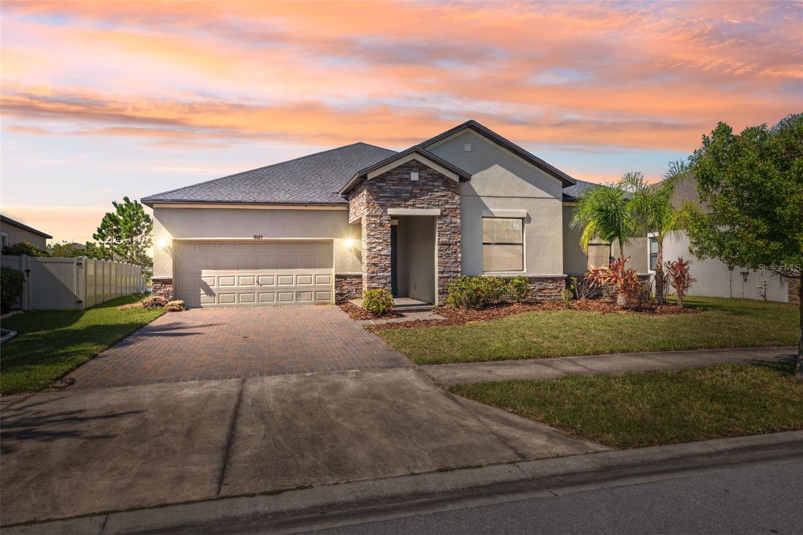 8025 ROMA DUNE DR, WESLEY CHAPEL, FL, 33545