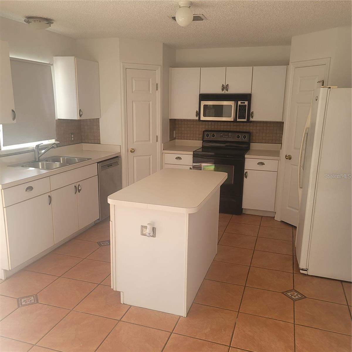 16948 CORNERWOOD DR, ORLANDO, FL, 32820