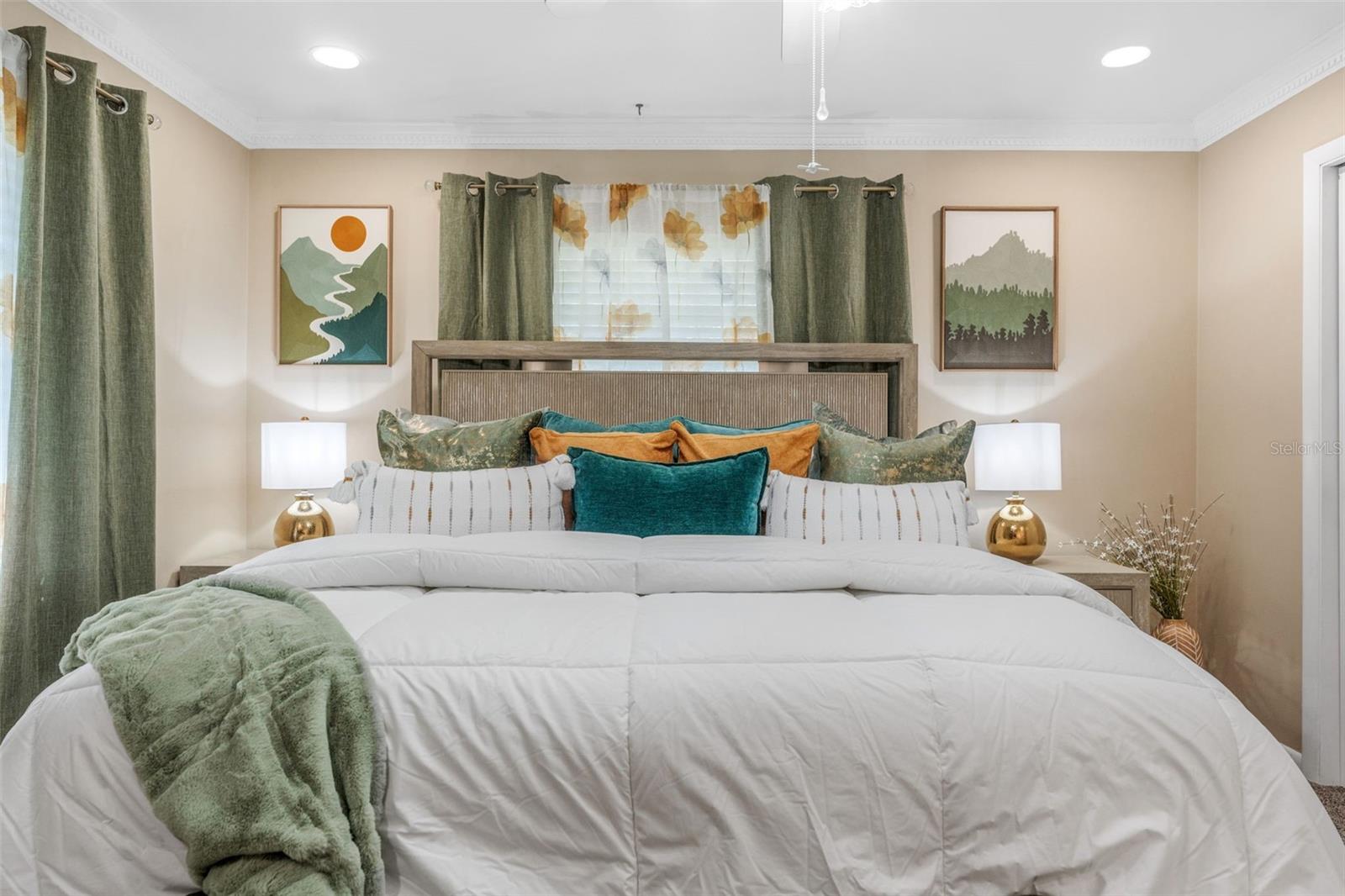 THE GEORGE SUB, LAKELAND, FL, 33803