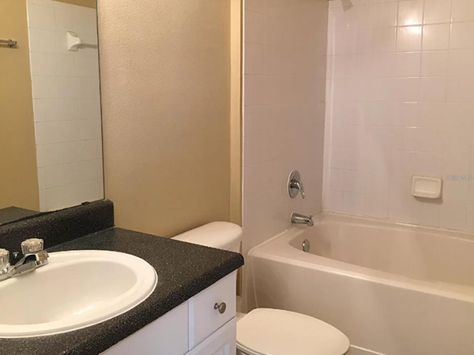 8824 VILLA VIEW CIR #204, ORLANDO, FL, 32821