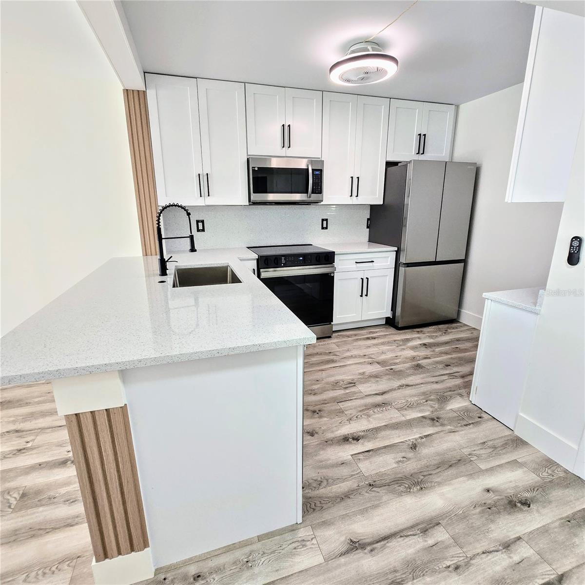 12200 VONN RD #2106, LARGO, FL, 33774