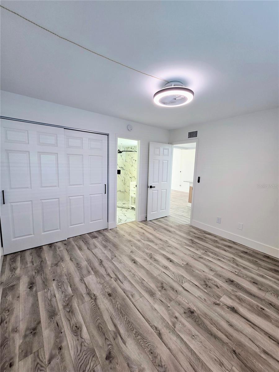 12200 VONN RD #2106, LARGO, FL, 33774