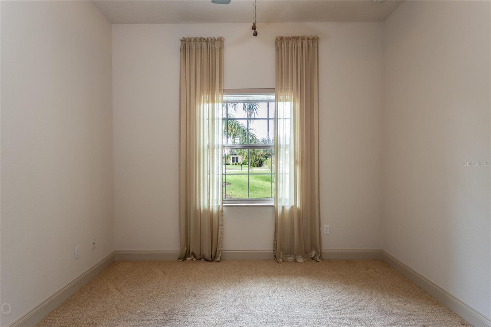 207 WILLOW OAK WAY, PALM COAST, FL, 32137