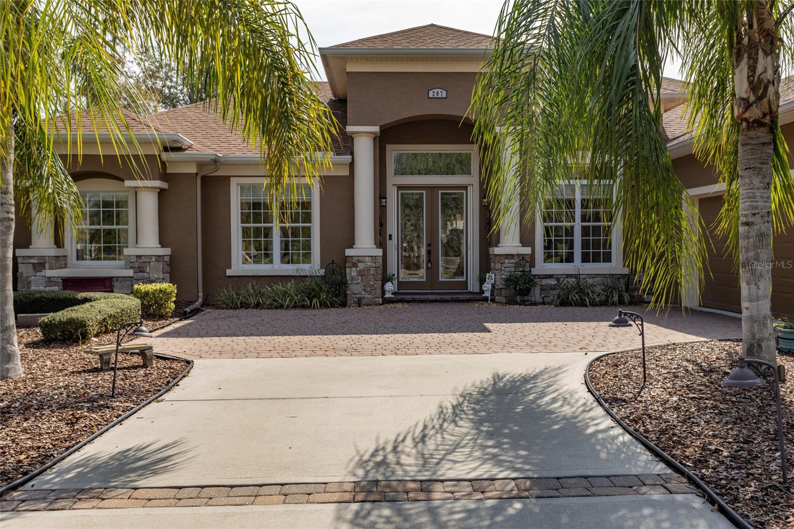 207 WILLOW OAK WAY, PALM COAST, FL, 32137