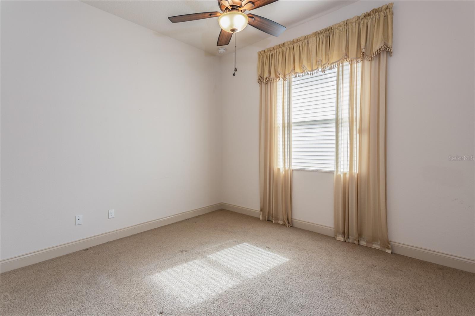 207 WILLOW OAK WAY, PALM COAST, FL, 32137