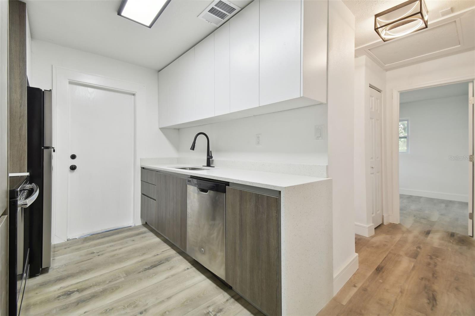 ALTAMIRA HEIGHTS, TAMPA, FL, 33610