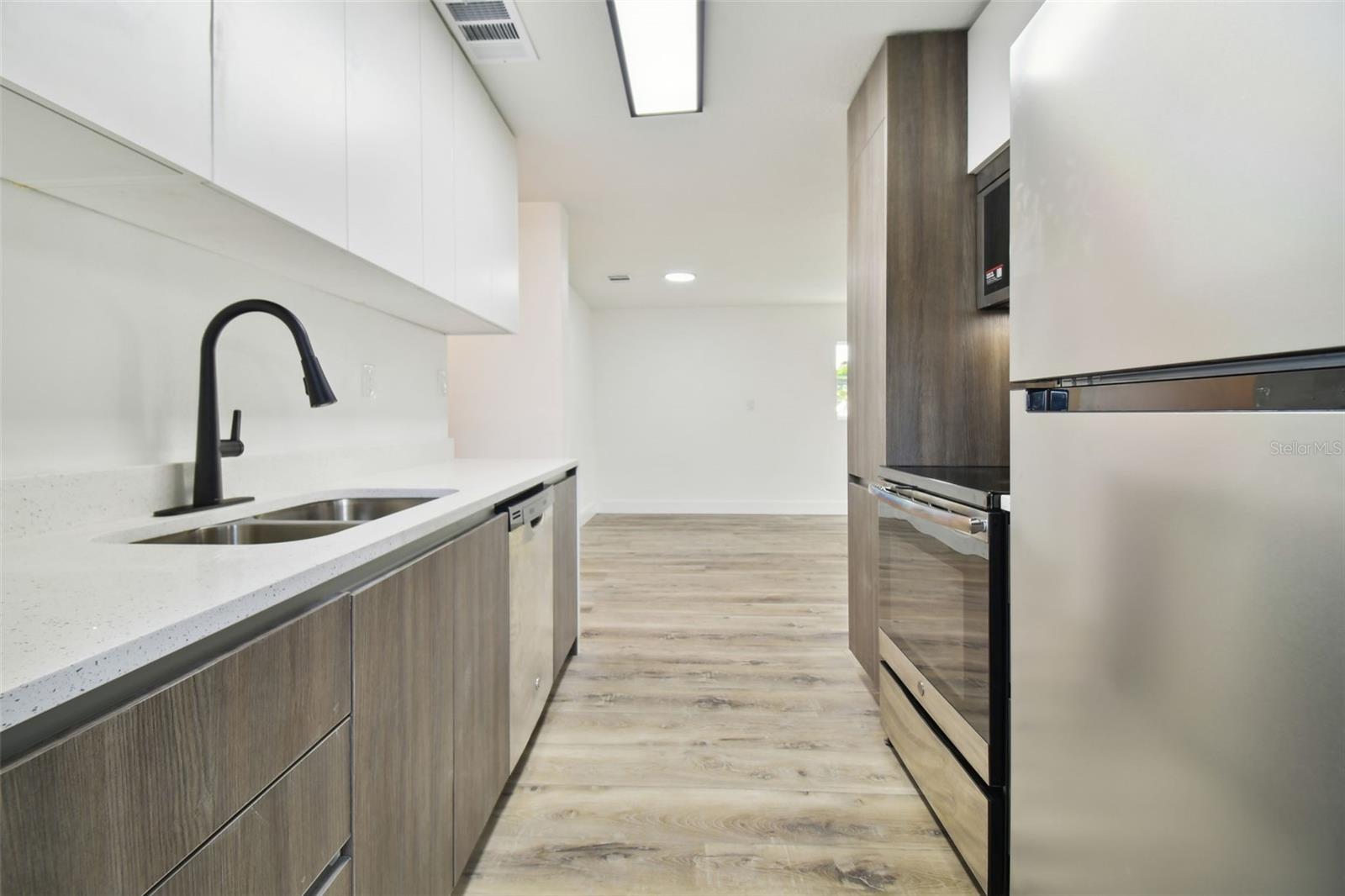 ALTAMIRA HEIGHTS, TAMPA, FL, 33610