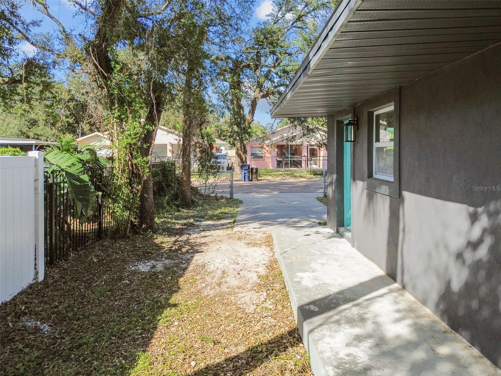 ALTAMIRA HEIGHTS, TAMPA, FL, 33610