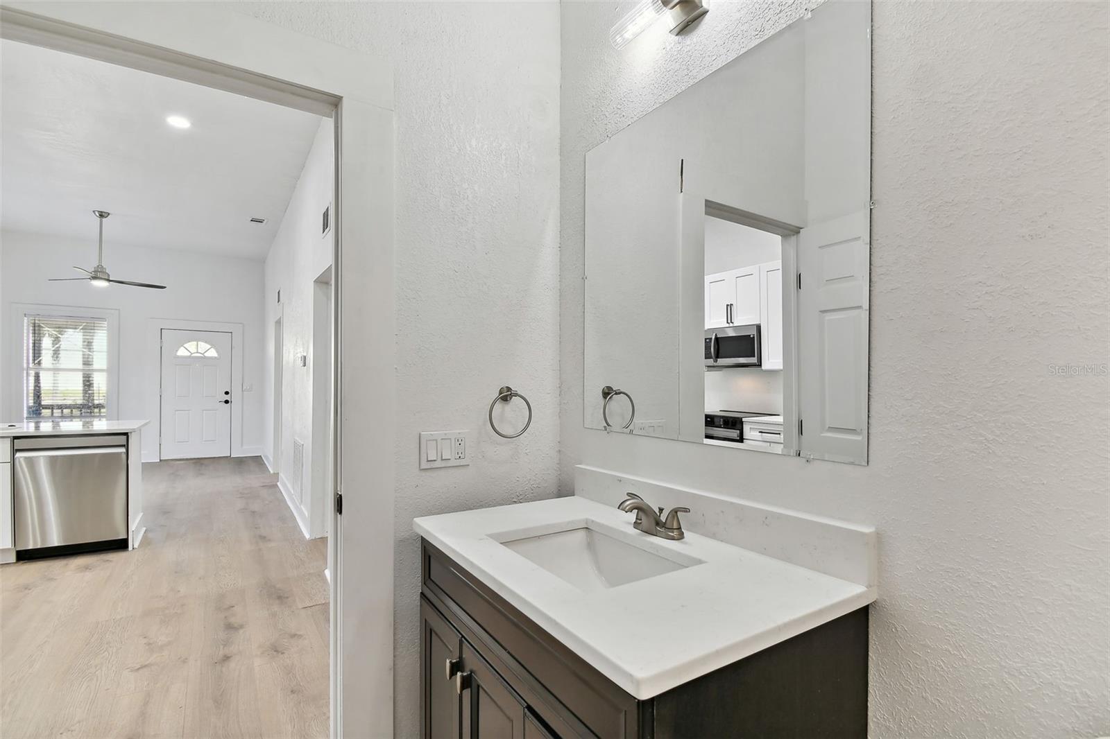 1106 W LA SALLE ST, TAMPA, FL, 33607