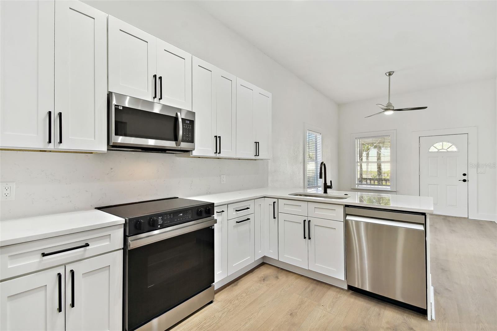 1106 W LA SALLE ST, TAMPA, FL, 33607
