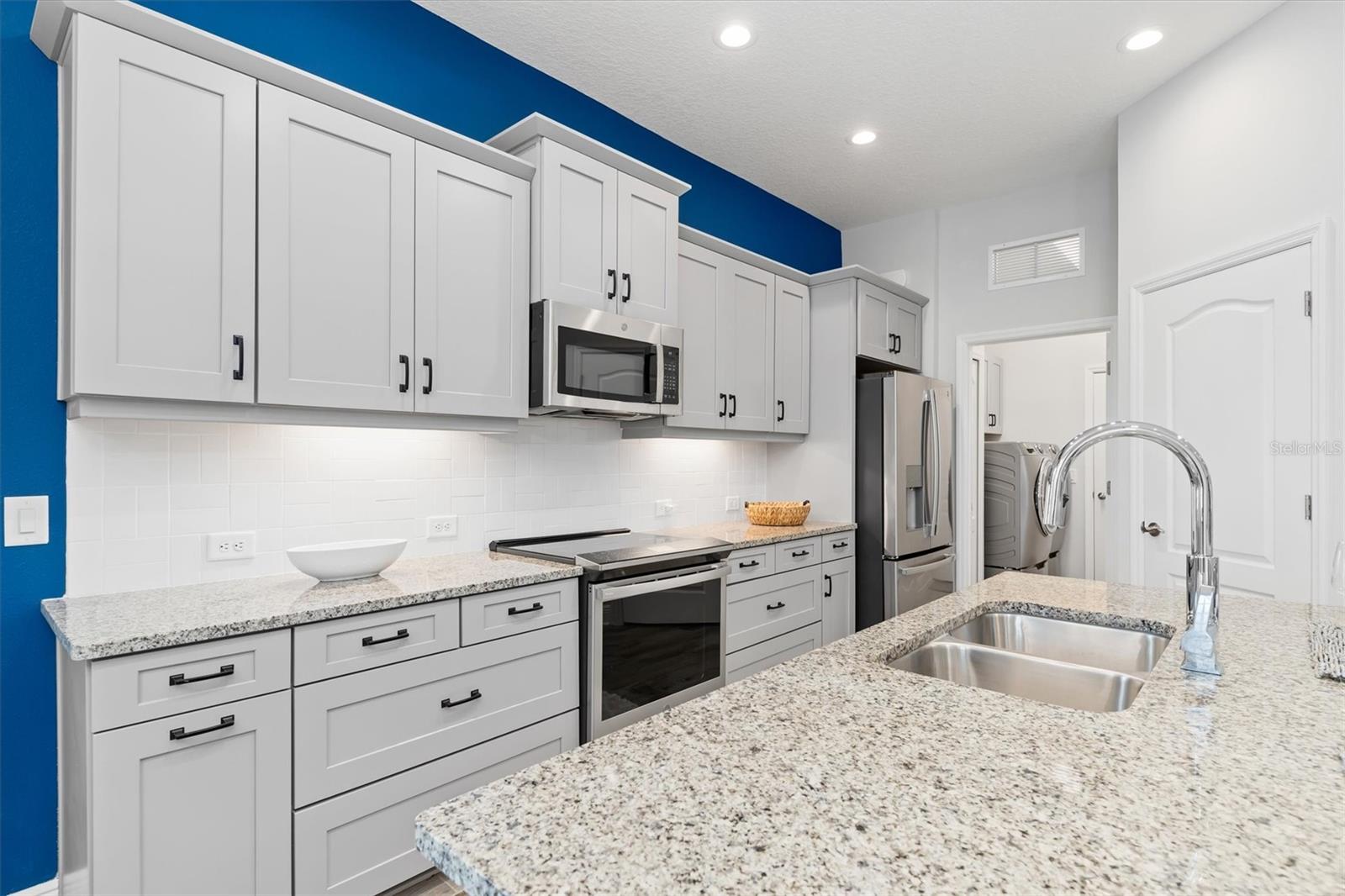 10985 TREVINO ST, ENGLEWOOD, FL, 34223