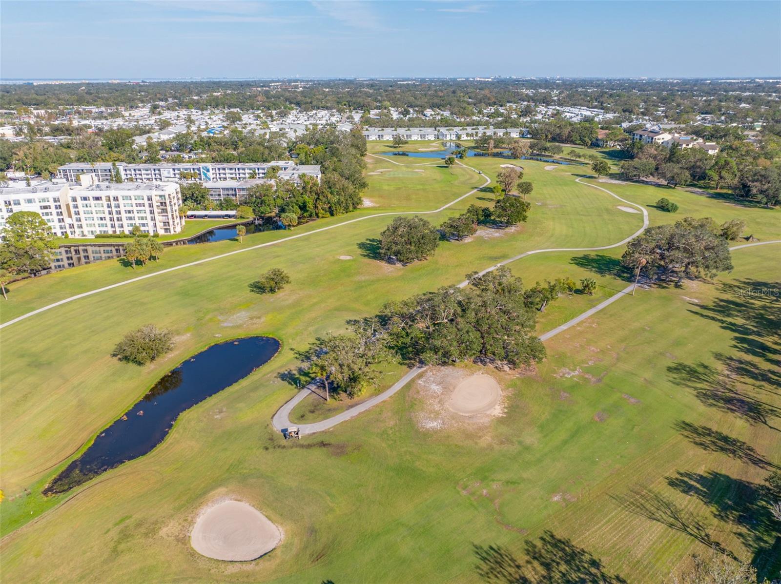 57 COUNTRY CLUB DR #57, LARGO, FL, 33771