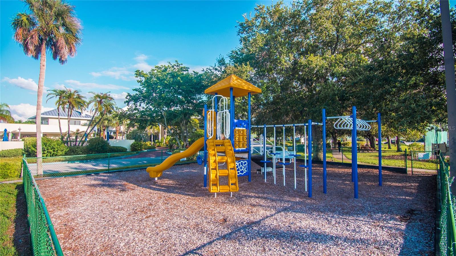 627 BAHIA BEACH BLVD, RUSKIN, FL, 33570
