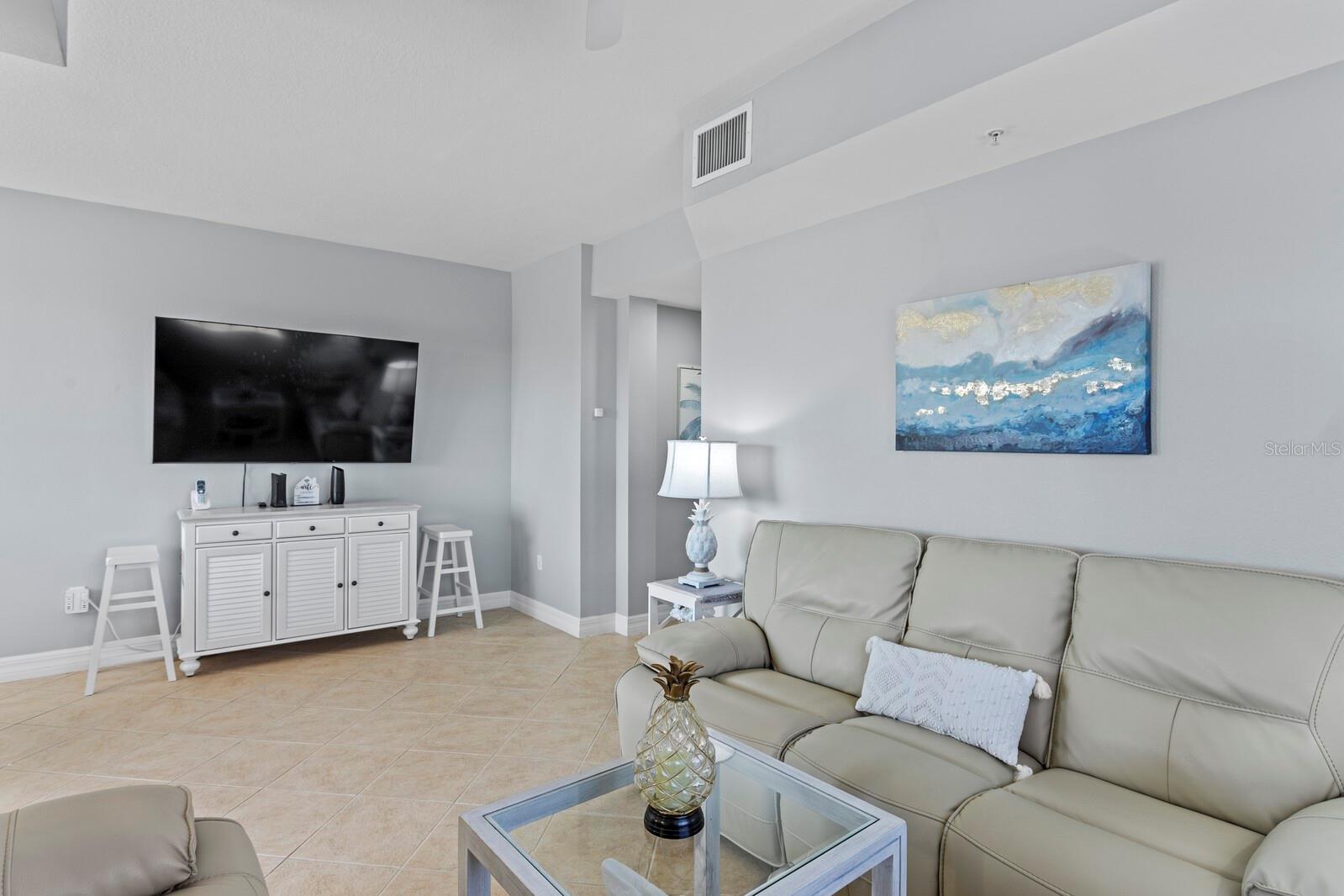 627 BAHIA BEACH BLVD, RUSKIN, FL, 33570