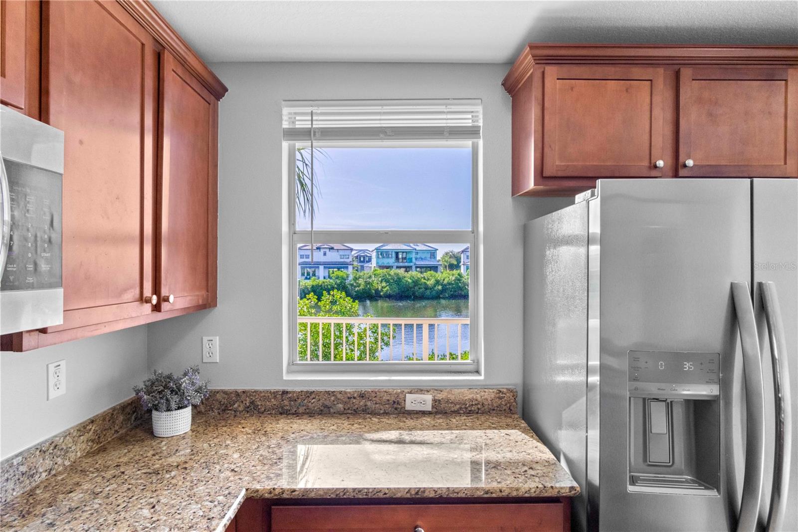 627 BAHIA BEACH BLVD, RUSKIN, FL, 33570