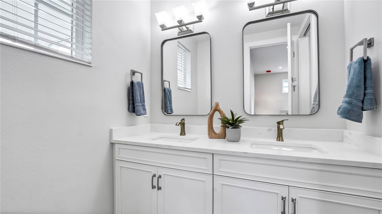 4231 MARINA VIEW WAY, CORTEZ, FL, 34215