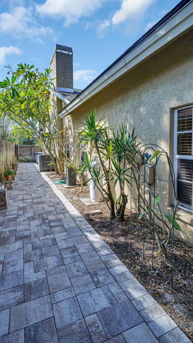 1214 BOLIVAR CT, DUNEDIN, FL, 34698