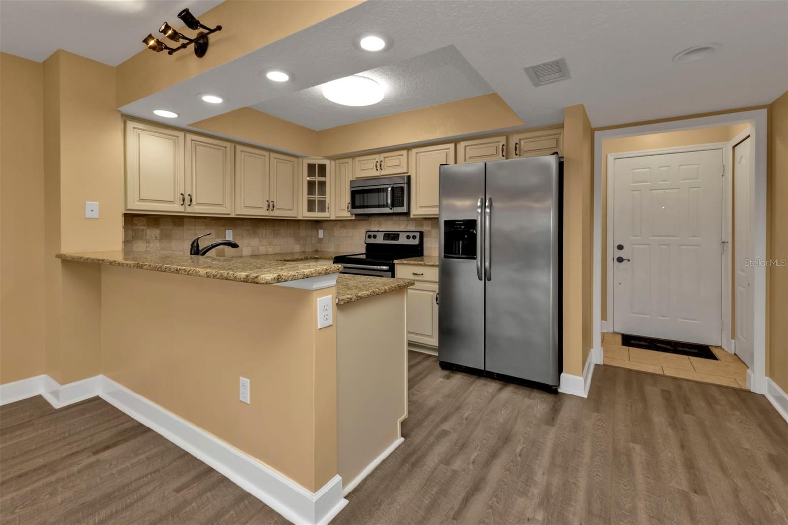 1355 SAXONY CIR #211, PUNTA GORDA, FL, 33983