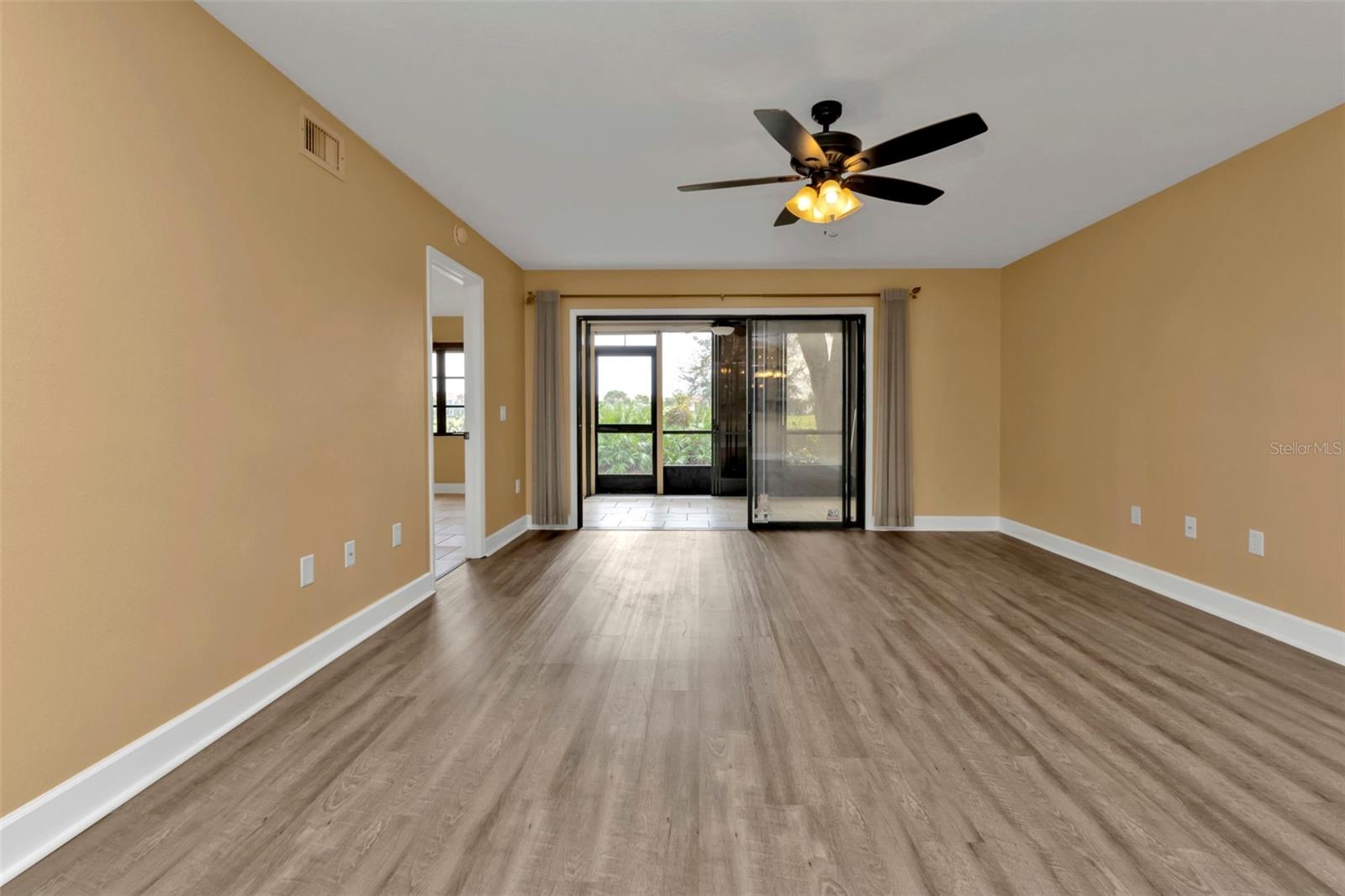 1355 SAXONY CIR #211, PUNTA GORDA, FL, 33983