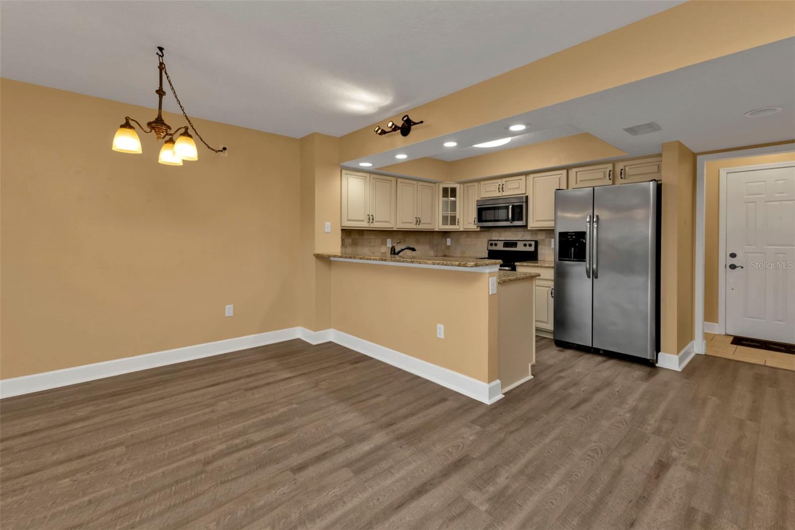 1355 SAXONY CIR #211, PUNTA GORDA, FL, 33983