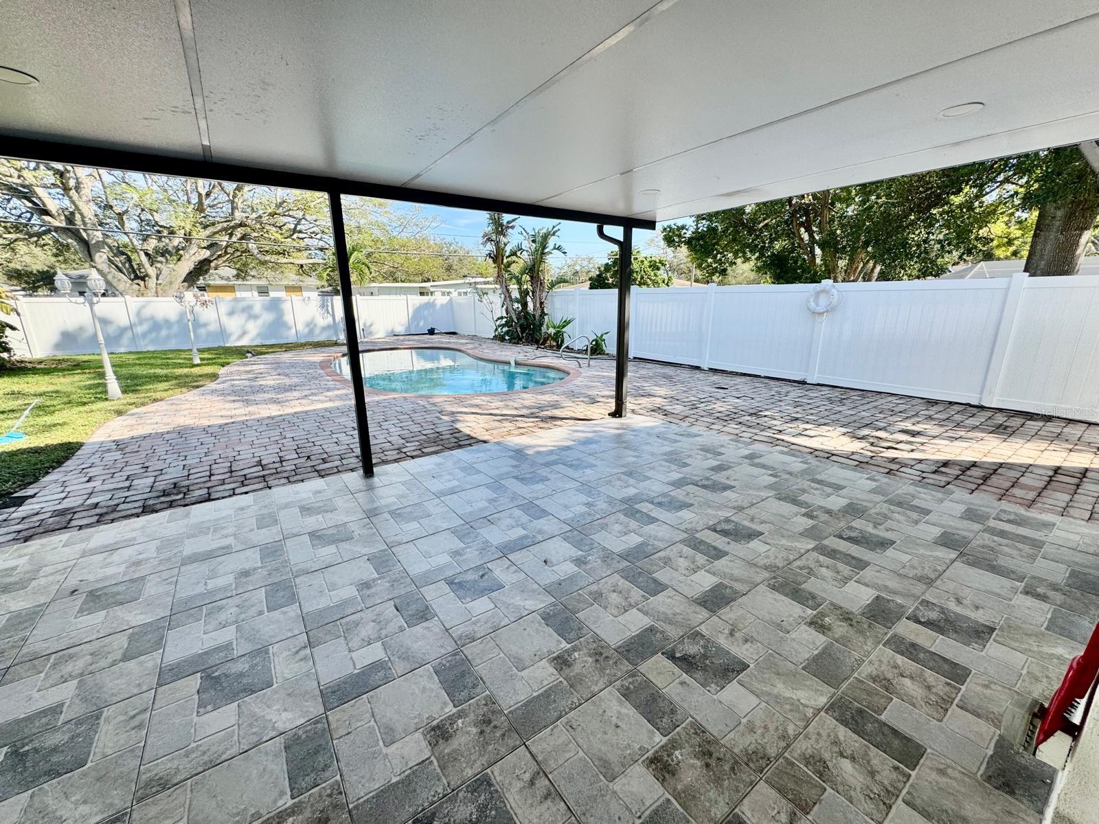 9 N AURORA AVE, CLEARWATER, FL, 33765