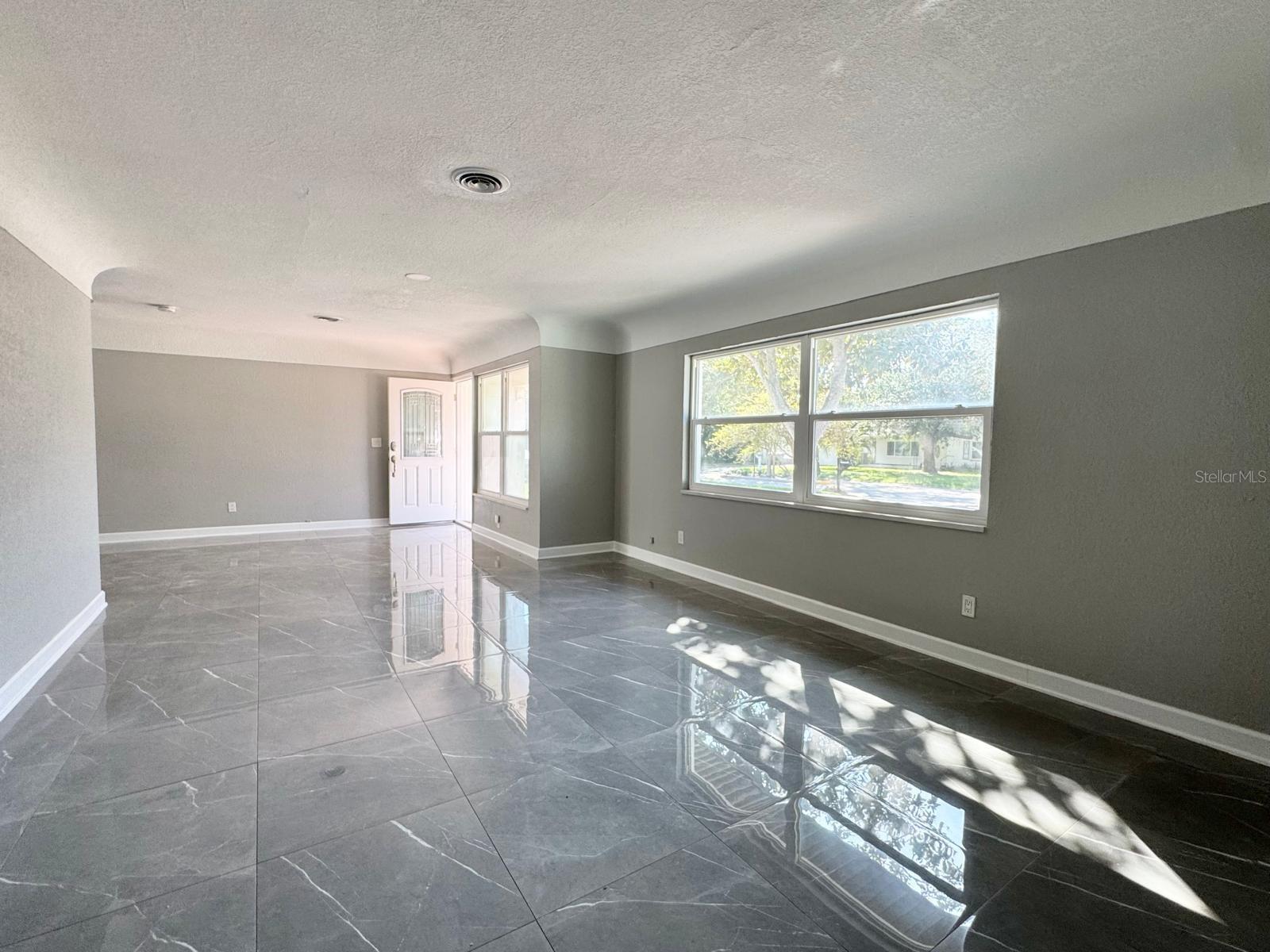 9 N AURORA AVE, CLEARWATER, FL, 33765