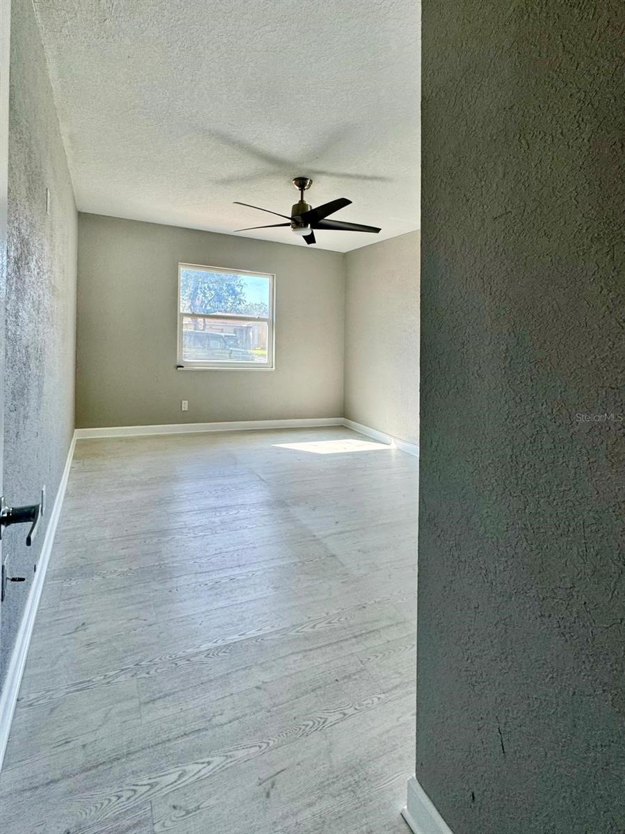 9 N AURORA AVE, CLEARWATER, FL, 33765