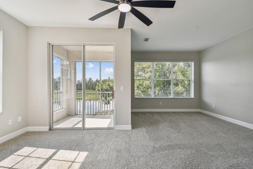 2039 PARK CRESCENT DR, LAND O LAKES, FL, 34639