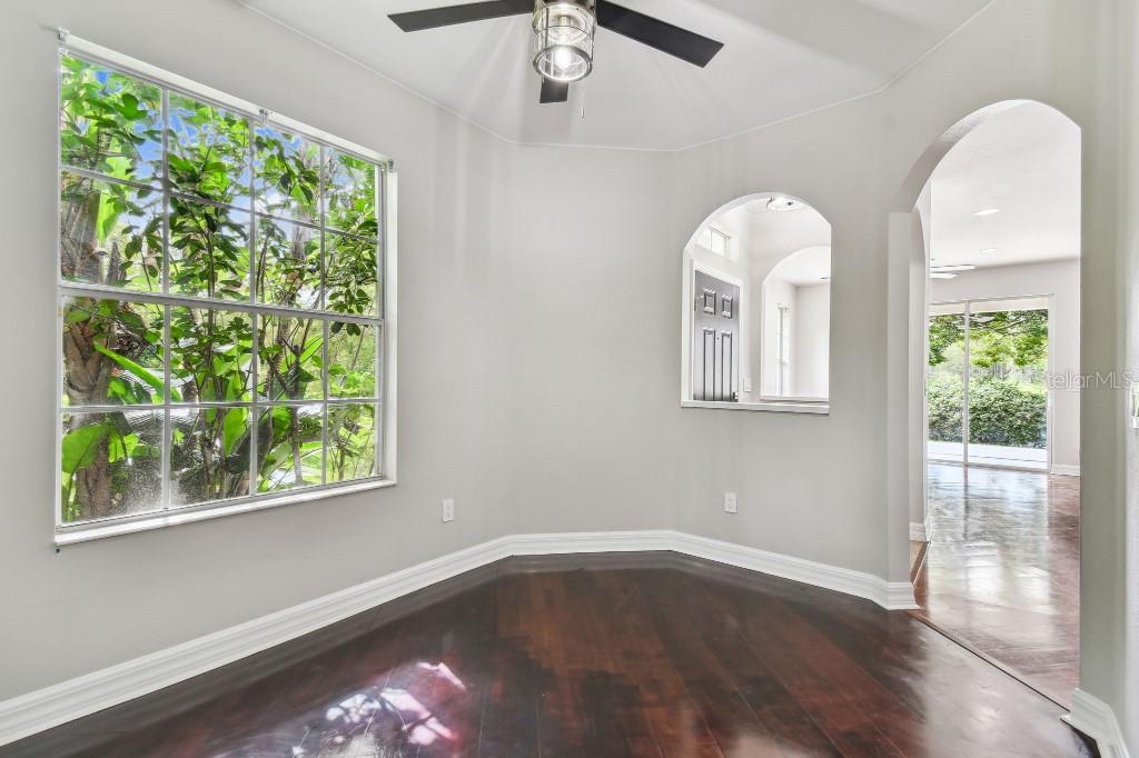 2039 PARK CRESCENT DR, LAND O LAKES, FL, 34639