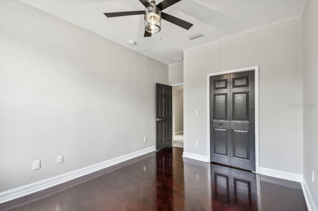 2039 PARK CRESCENT DR, LAND O LAKES, FL, 34639