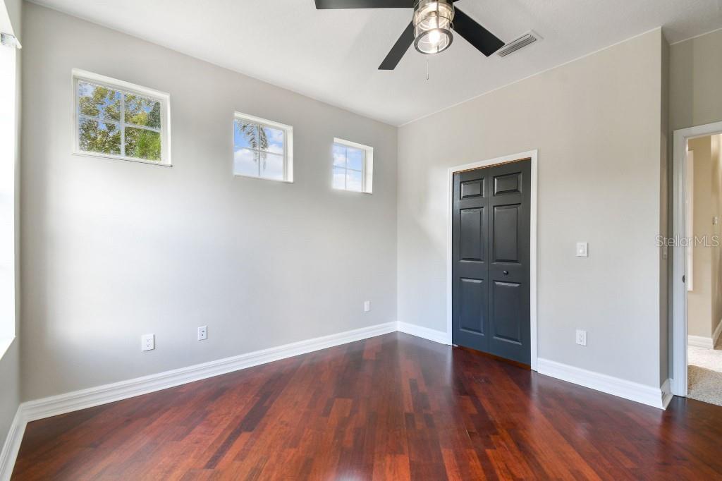 2039 PARK CRESCENT DR, LAND O LAKES, FL, 34639
