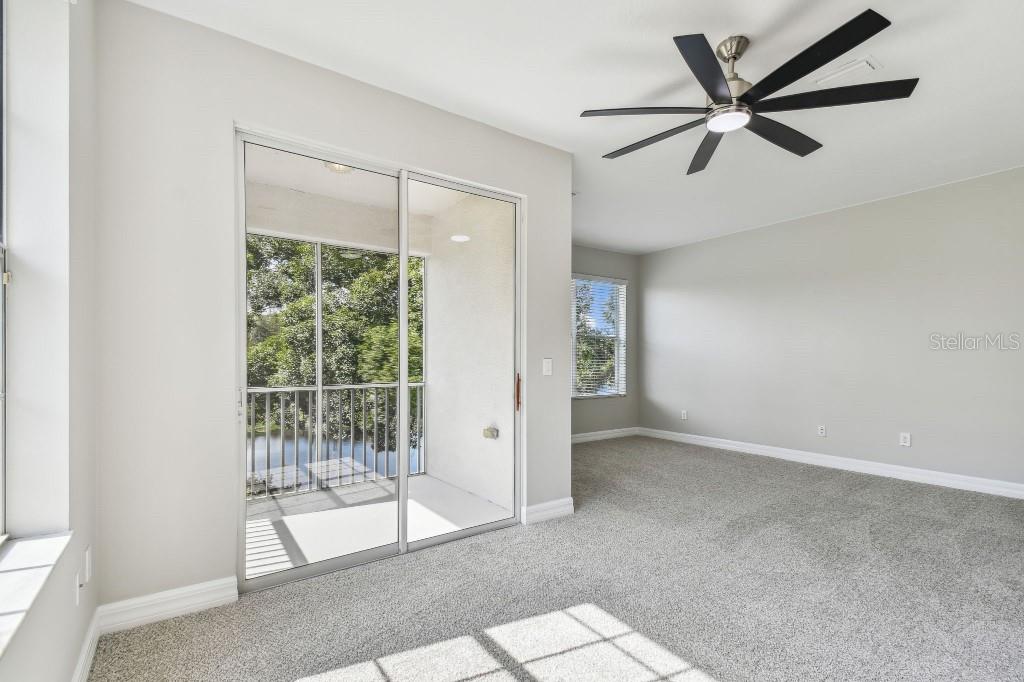 2039 PARK CRESCENT DR, LAND O LAKES, FL, 34639