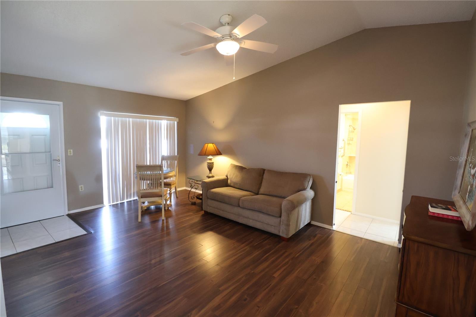 4105 33RD AVENUE DR W #4105, BRADENTON, FL, 34205