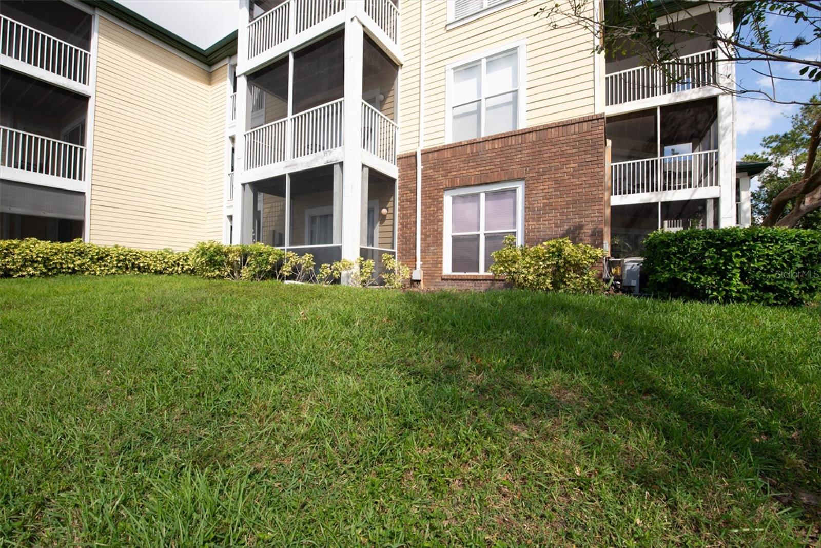 10122 WINSFORD OAK BLVD #403, TAMPA, FL, 33624