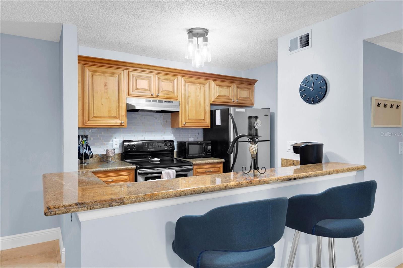 10122 WINSFORD OAK BLVD #403, TAMPA, FL, 33624