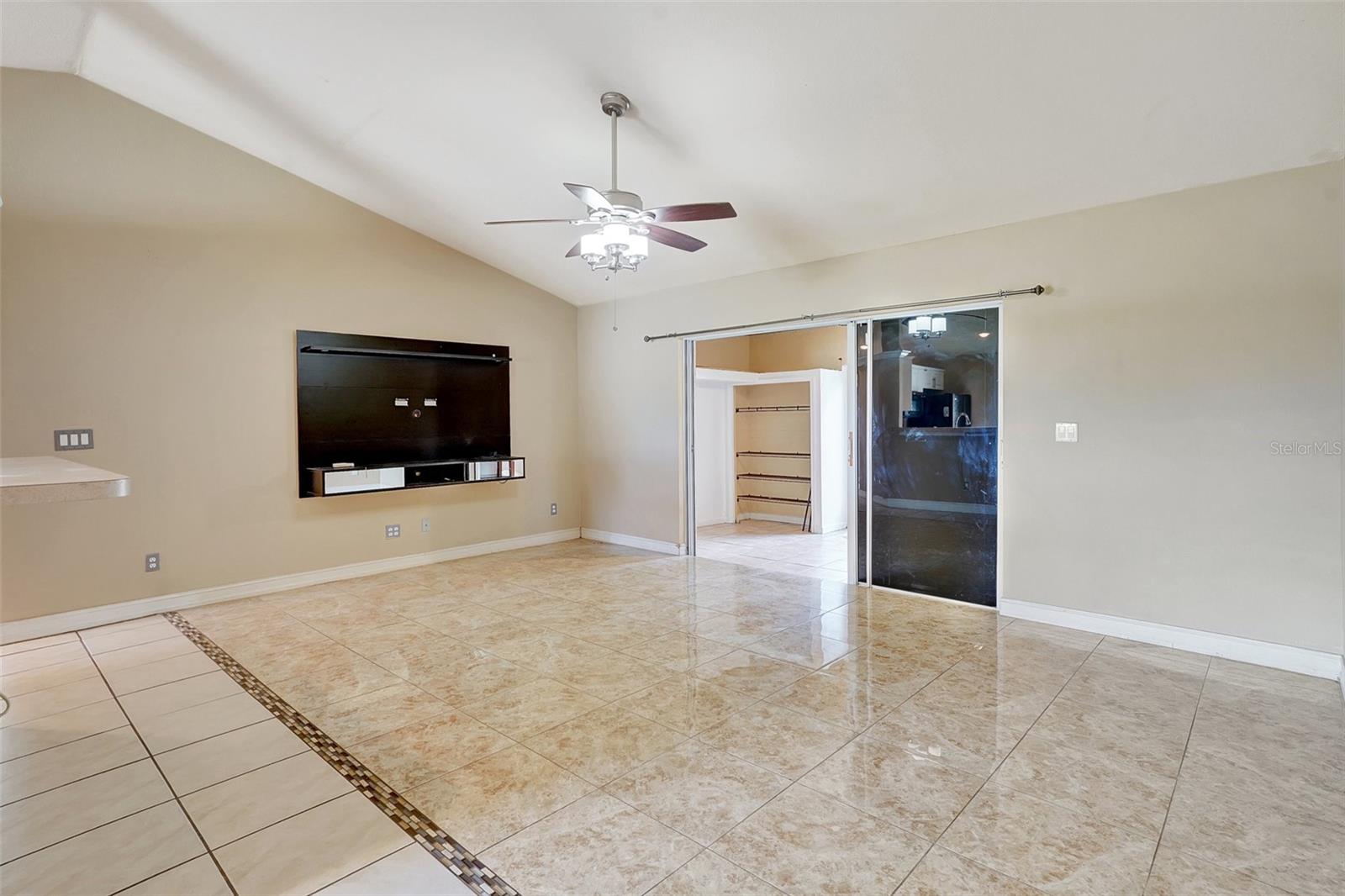 2545 SUNNILAND BLVD, LEHIGH ACRES, FL, 33971